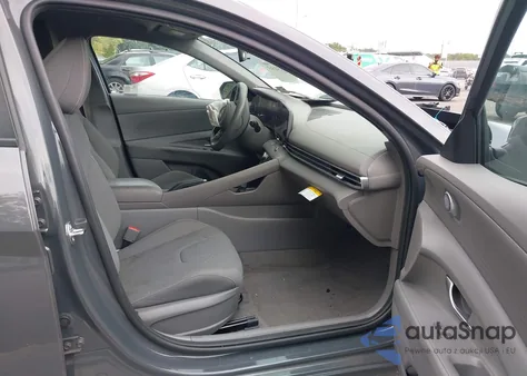 2024 Hyundai Elantra Sel from USA, damaged, VIN KMHLM4DG4RU810684